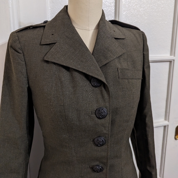 VINTAGE Ladies Military Wool Jacket Blazer in Mint Condition! - Picture 3 of 11